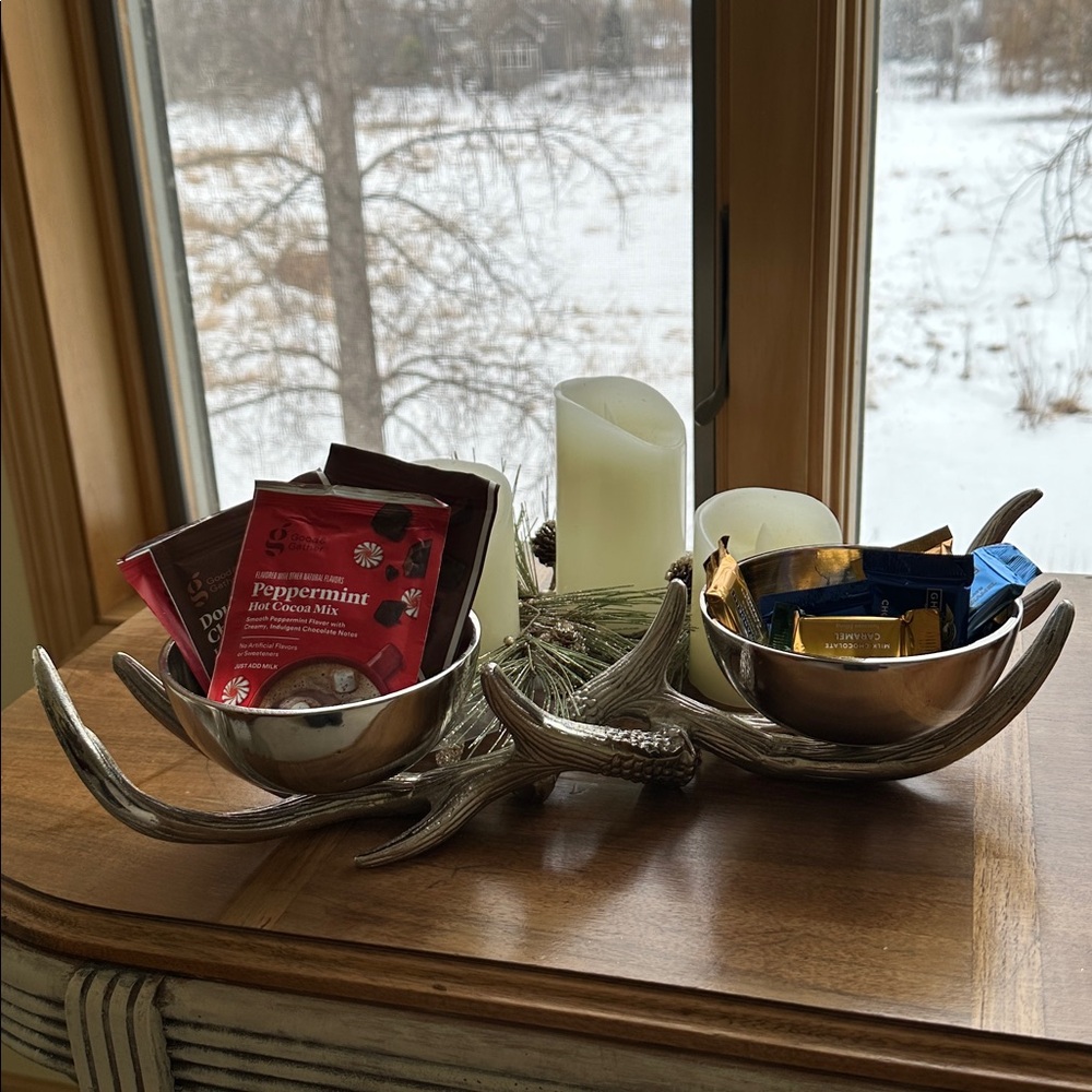 Antler Base Pedestal 2 Bowl Silver Dish Decor - Picture 5 of 17